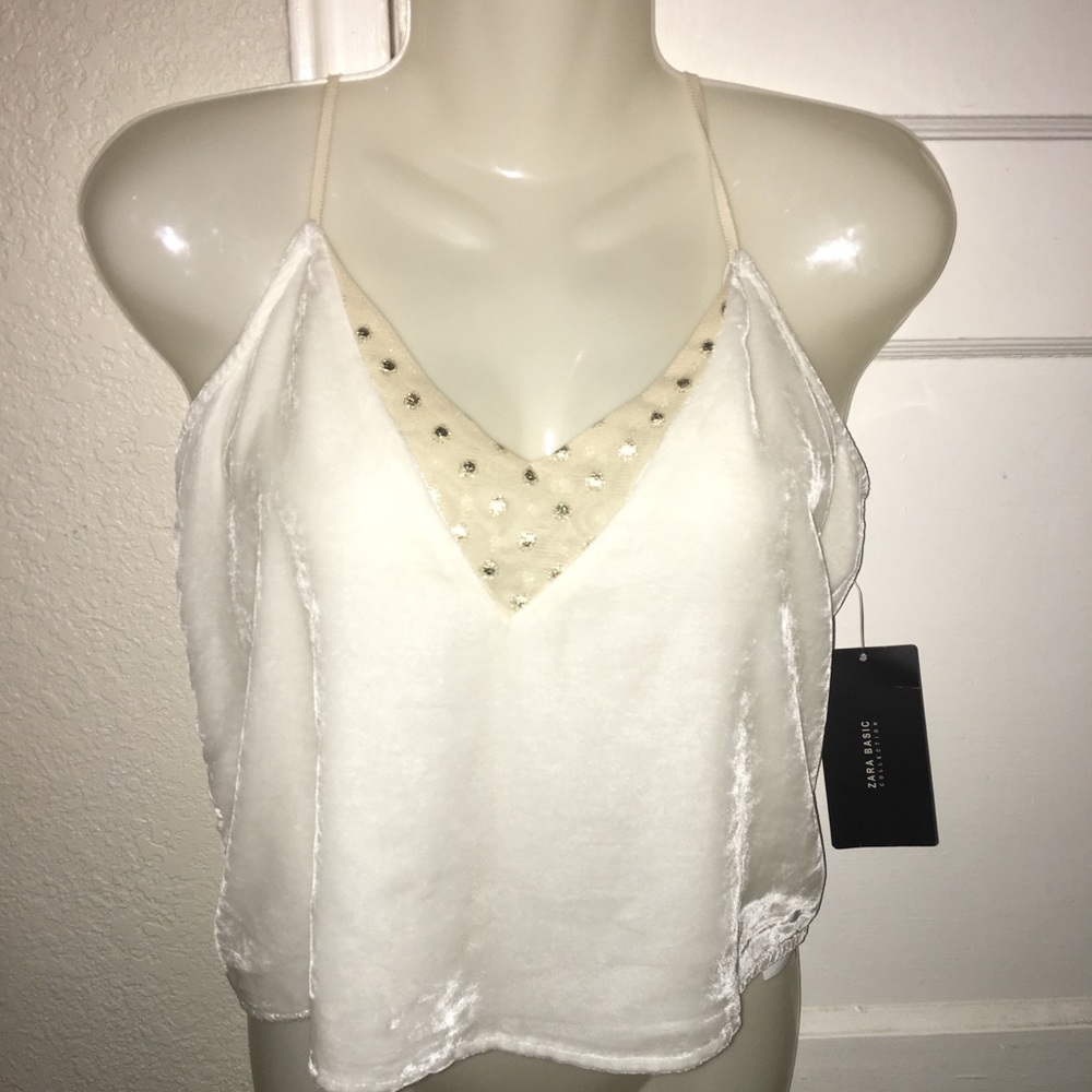 FINAL OFFER. NWT ZARA TOP